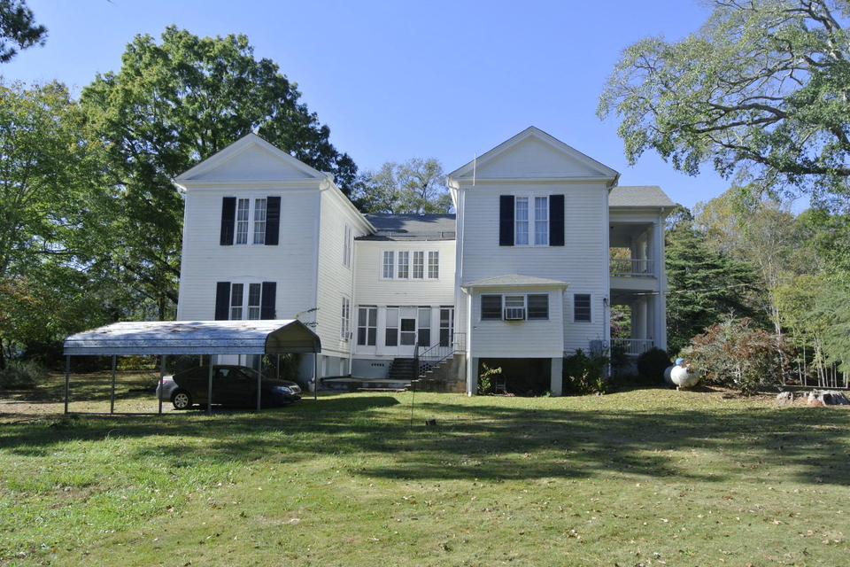 Historic Glenn Springs 3701 Glenn Springs Spartanburg, SC 29302